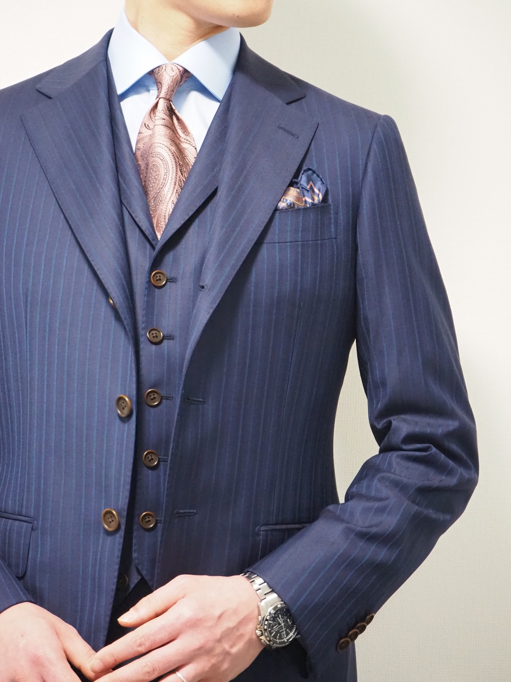 スーツ　紺　custom tailor    migokami