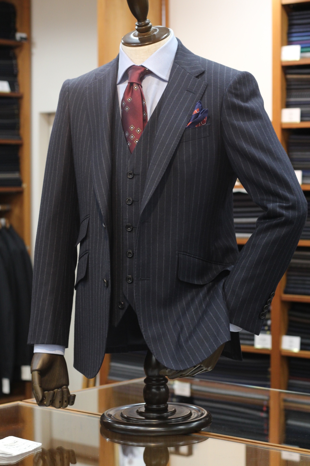 New British Suit 【Prestige Line Charles 】 | テーラーフクオカ ブログ